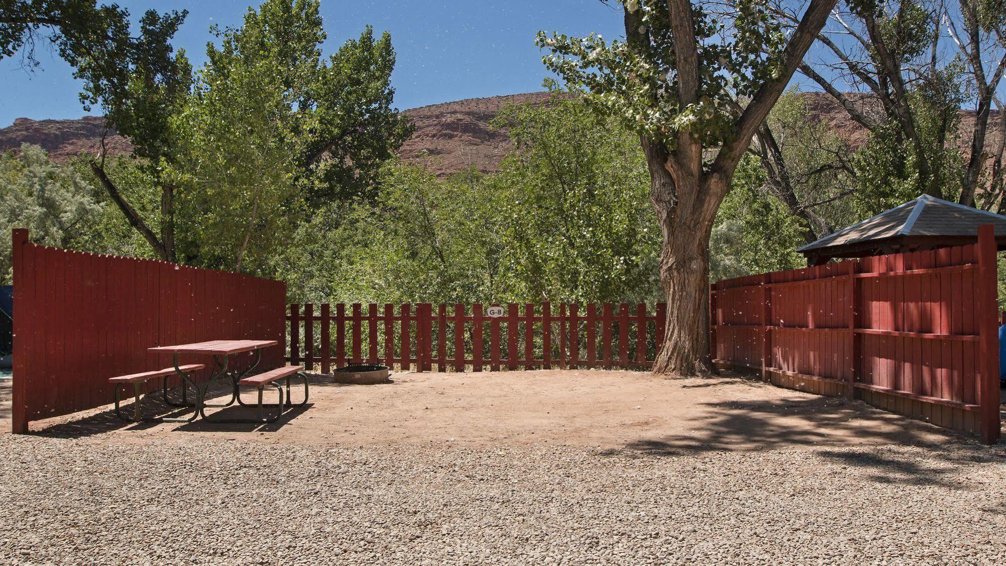 Sun Outdoors Moab Downtown Hotel Exterior foto