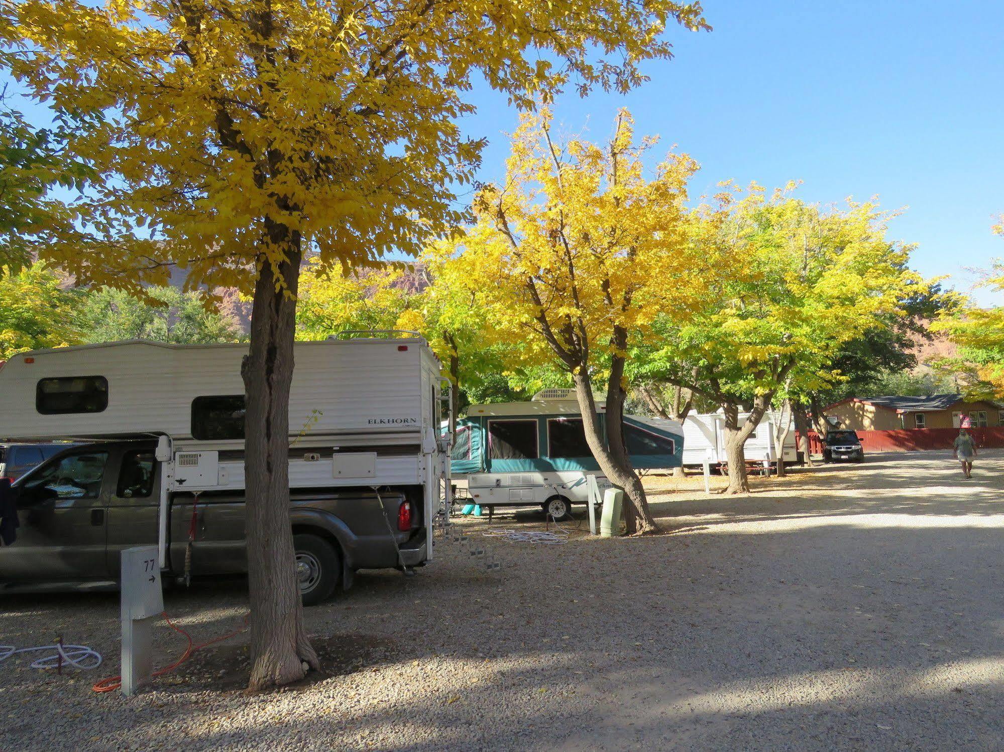 Sun Outdoors Moab Downtown Hotel Exterior foto
